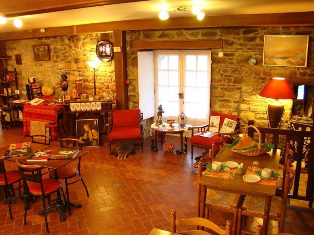 Hotel Du Tertre Mont-Dol Esterno foto